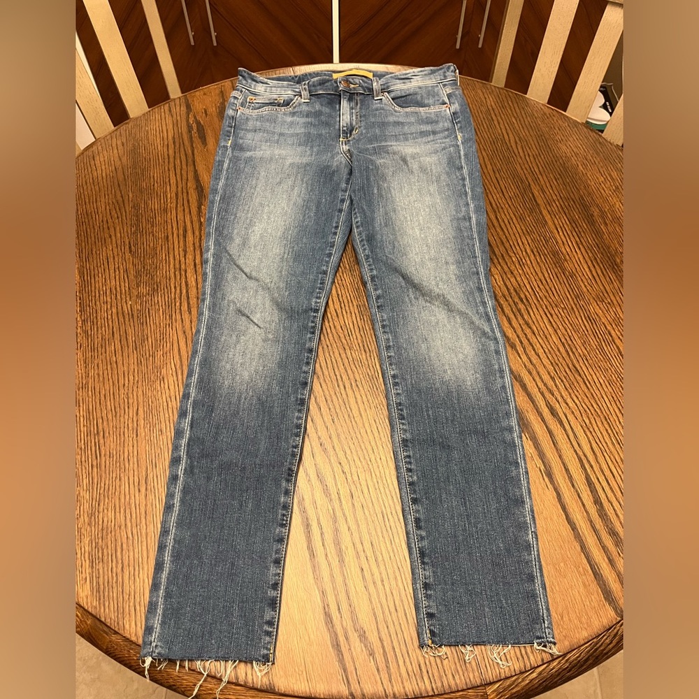 Joe’s Jeans Flawless The Icon Mid Rise Skinny Crop Medium Wash Raw Hem